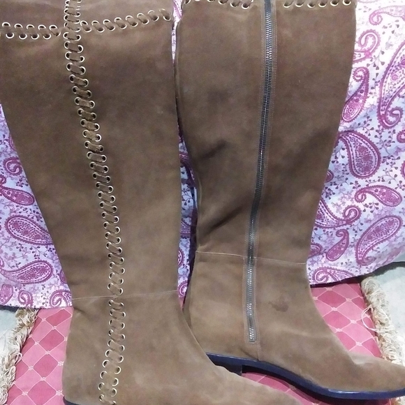 Michael Kors boots - Picture 1 of 4